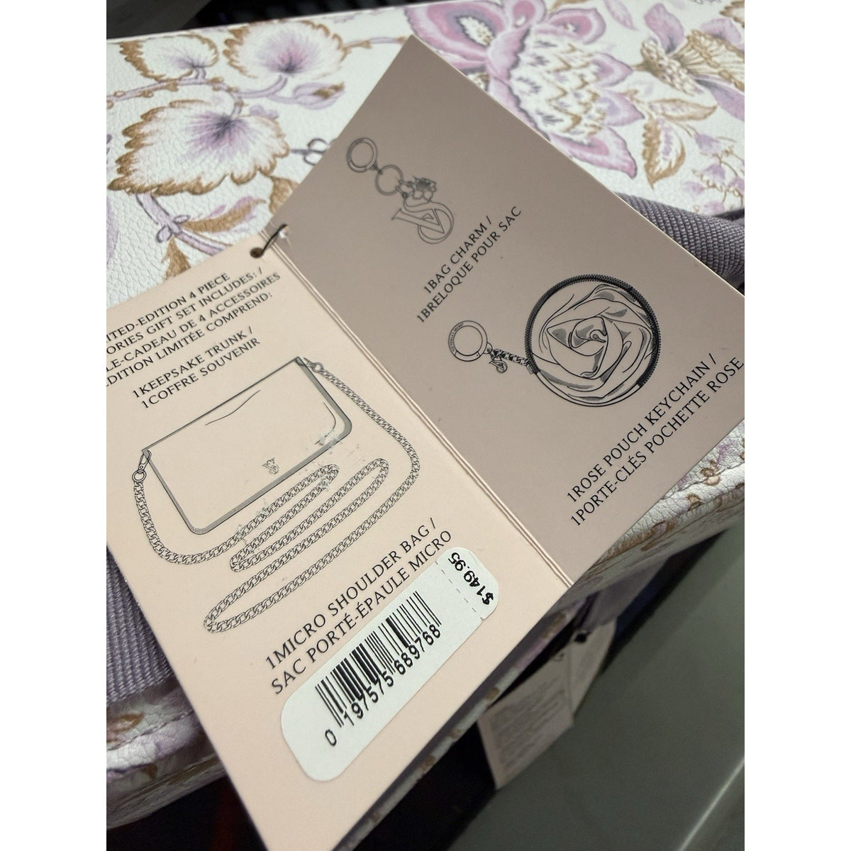 VICTORIA'S SECRETLimited-Edition 4-Piece Accessories Gift Set