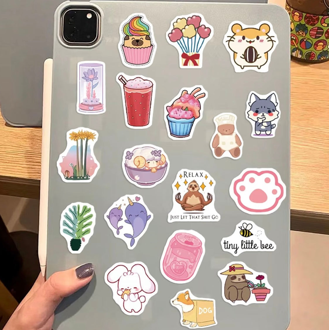600 Pcs Cute Stickers Bulk